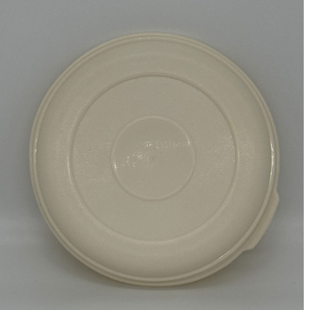 Rubbermaid Servin Saver #2 Replacement Lid ONLY 0027 Almond Round 6 Inch